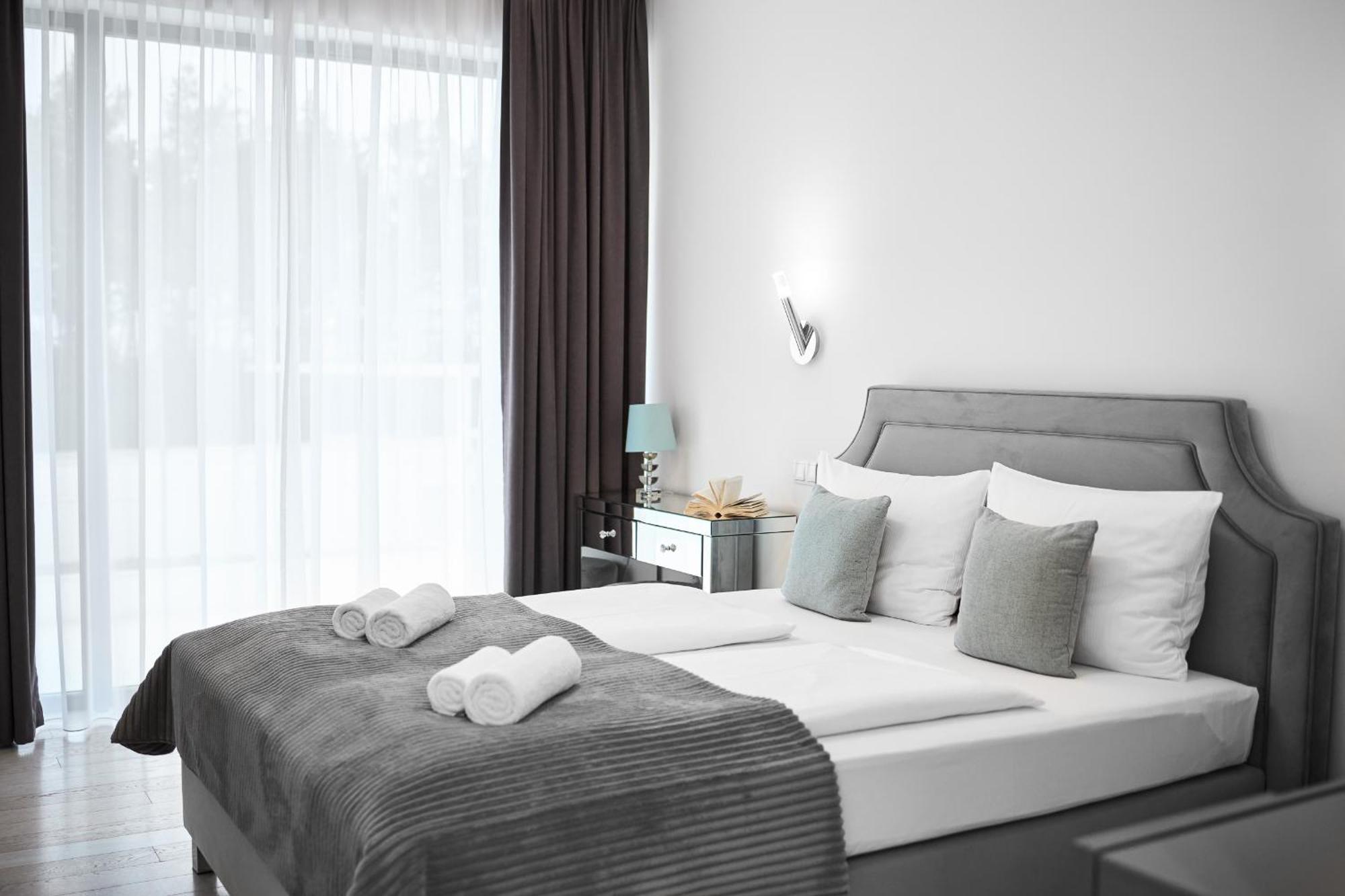 Dune Aparthotel 4*